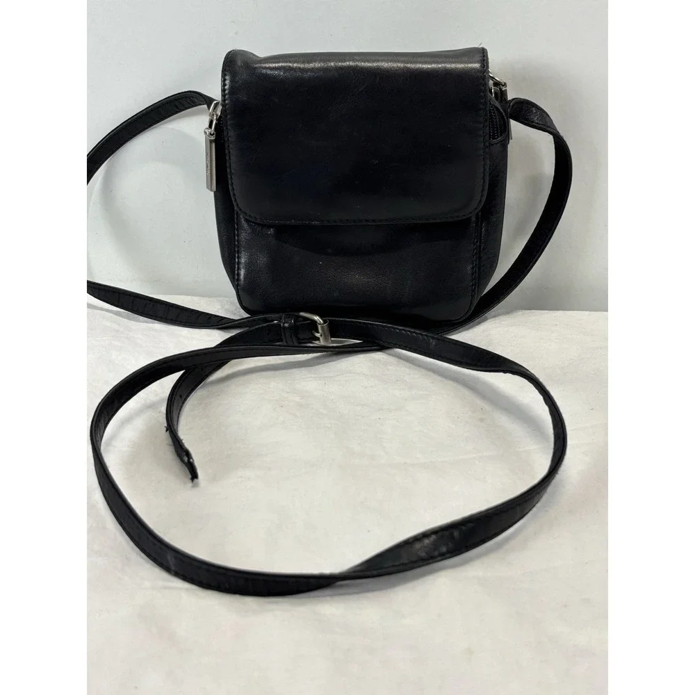 Hobo International Crossbody Wallet Bag Black Leather Organizer Purse Small